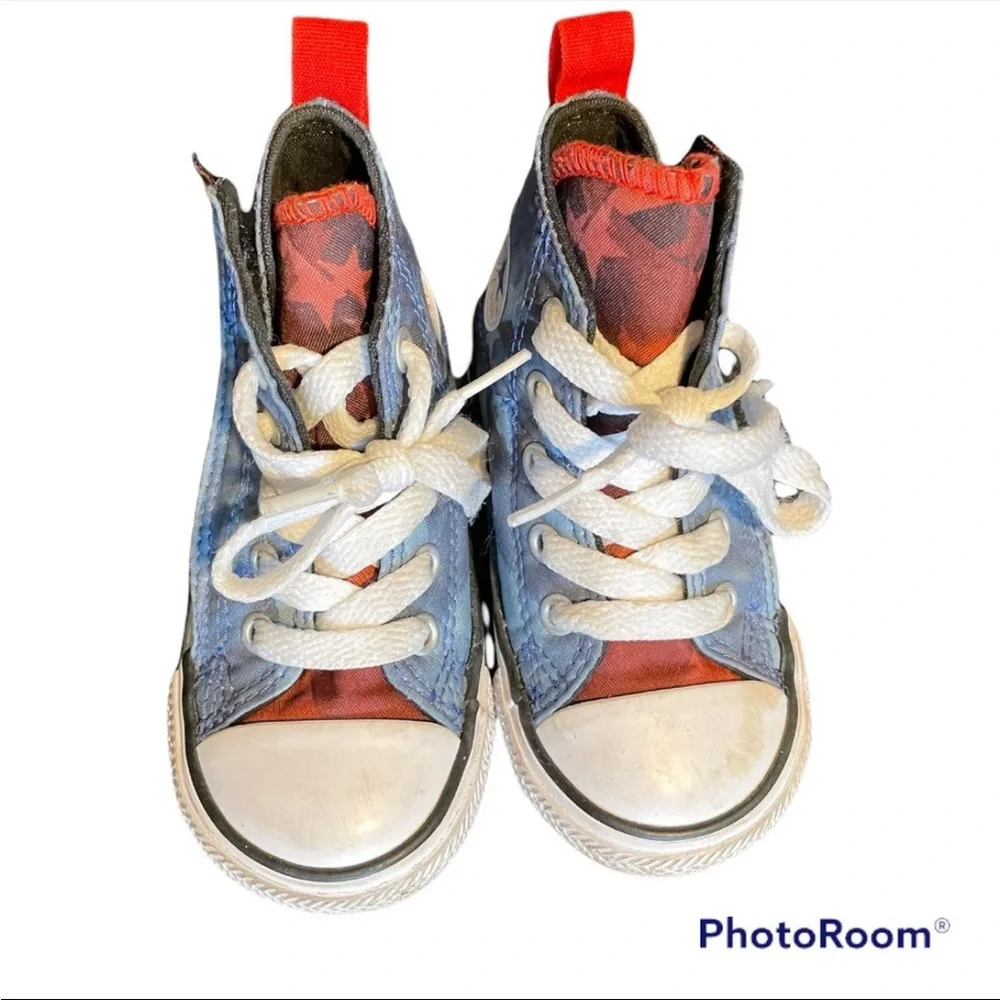 Converse All Star shoes Toddler size 5